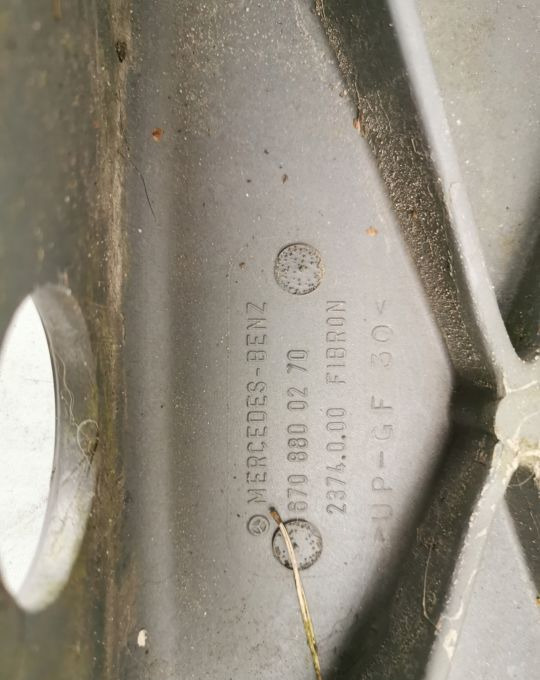 ZDERZAK MERCEDES VARIO 670 ORYGINAŁ - Bumper for Van: picture 2 ZDERZAK MERCEDES VARIO 670 ORYGINAŁ - Bumper for Van: picture 2