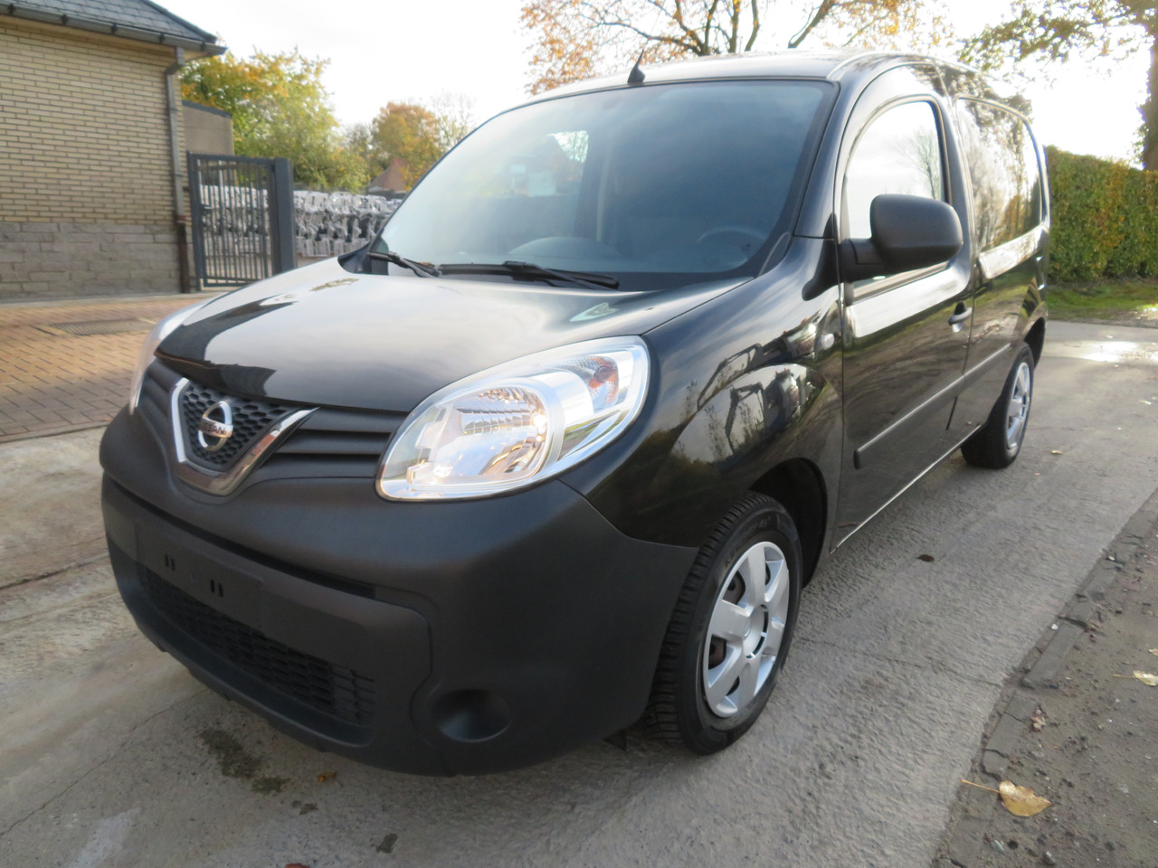 Nissan NV250 1.5dCi - Small van: picture 3 Nissan NV250 1.5dCi - Small van: picture 3