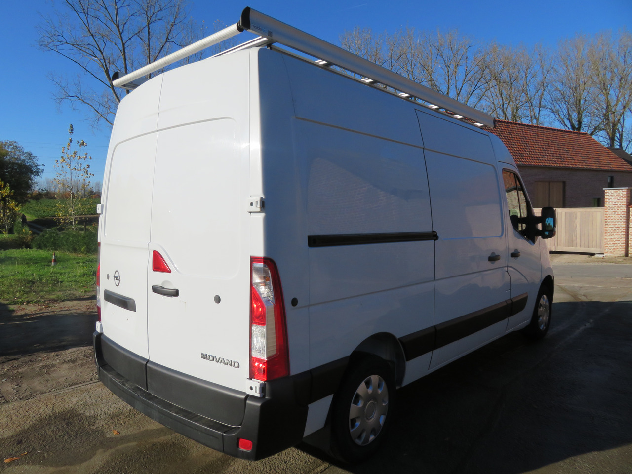 Small van Opel Movano 2.3 CDTI - L2H2: picture 7 Small van Opel Movano 2.3 CDTI - L2H2: picture 7