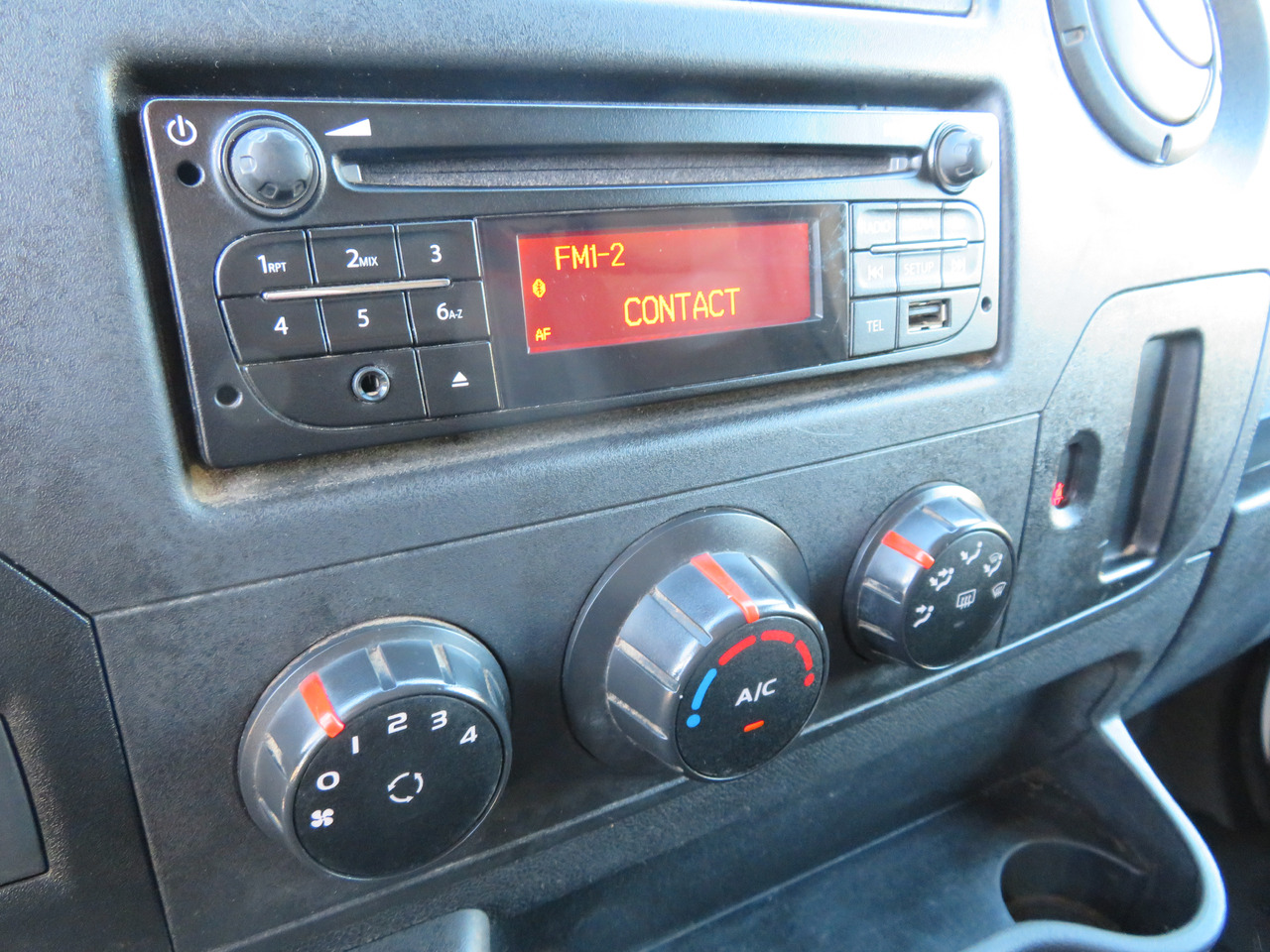 Small van Opel Movano 2.3 CDTI - L2H2: picture 12 Small van Opel Movano 2.3 CDTI - L2H2: picture 12