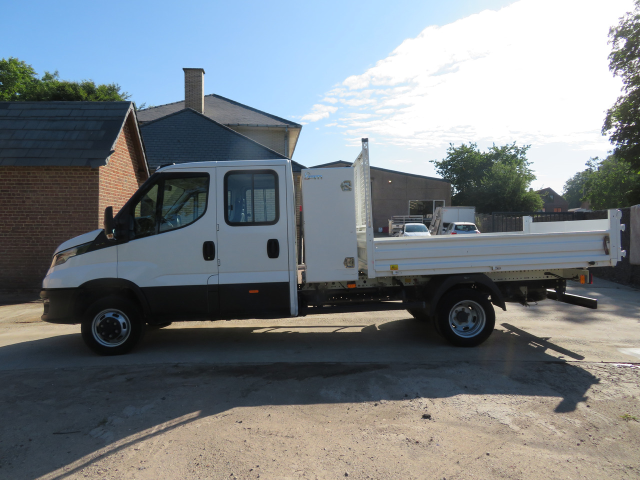 Iveco Daily 35C16 3.0 Dubbel cabine - Kipper - Van, Combi van: picture 4 Iveco Daily 35C16 3.0 Dubbel cabine - Kipper - Van, Combi van: picture 4