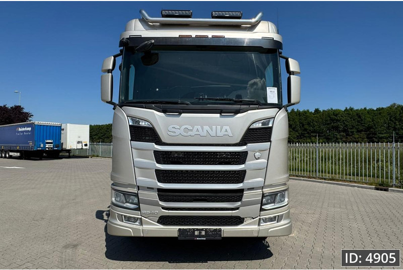 Scania R540 Topline, Euro 6, / 8x4 / Lift axle / frame 7.4 m - Cab chassis truck: picture 5 Scania R540 Topline, Euro 6, / 8x4 / Lift axle / frame 7.4 m - Cab chassis truck: picture 5