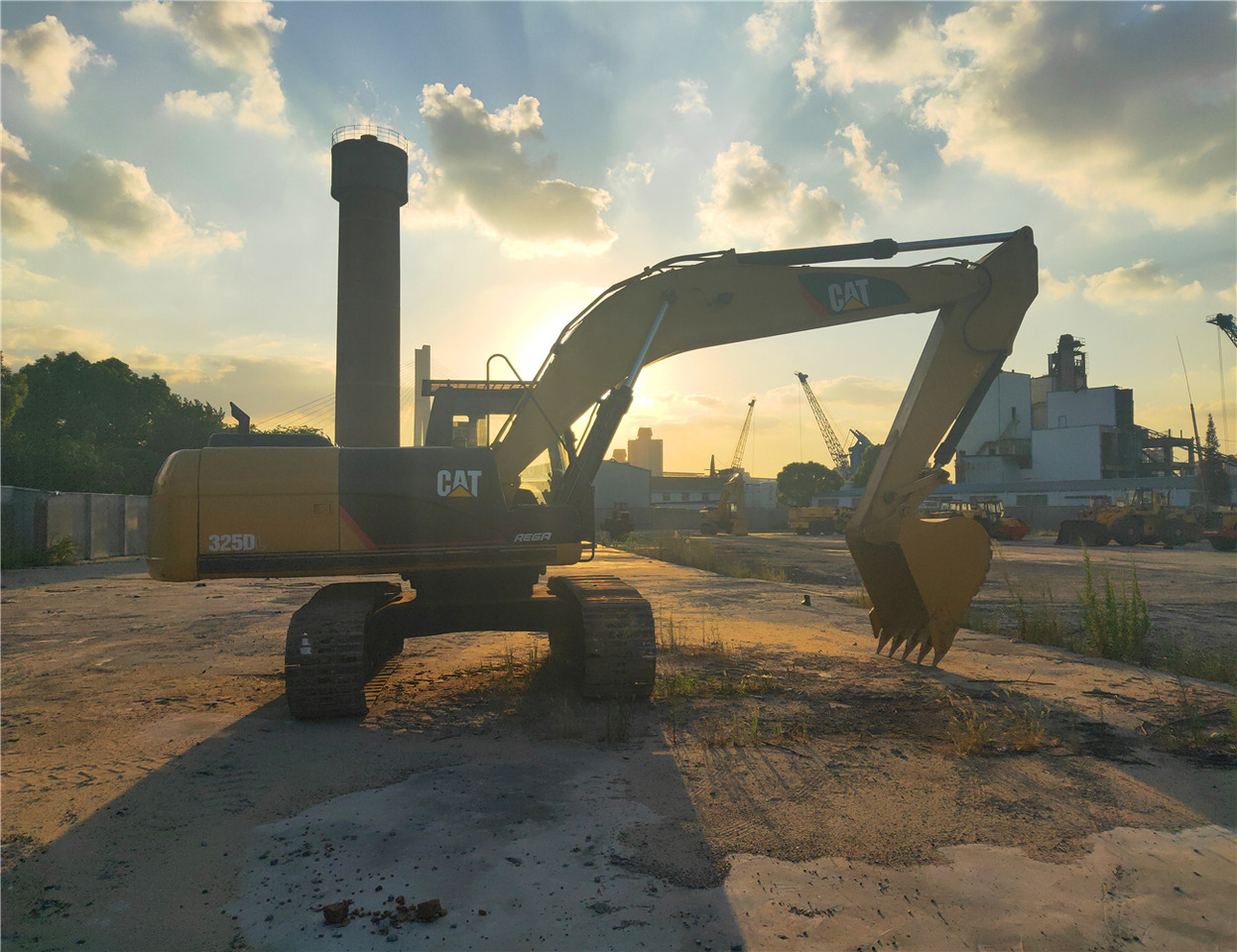 CATERPILLAR Crawler Excavator 325D Good Condition - Crawler excavator: picture 4 CATERPILLAR Crawler Excavator 325D Good Condition - Crawler excavator: picture 4