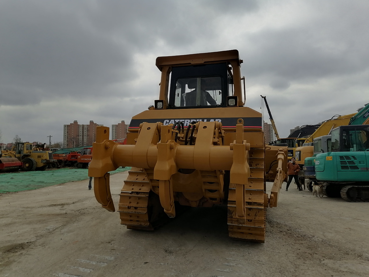 CATERPILLAR D8R Bulldozer Click for Discount - Bulldozer: picture 4 CATERPILLAR D8R Bulldozer Click for Discount - Bulldozer: picture 4