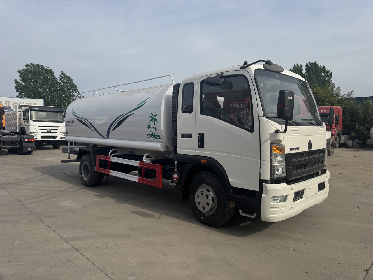 Howo Water Tanker Click for Discount - Water pump: picture 2 Howo Water Tanker Click for Discount - Water pump: picture 2