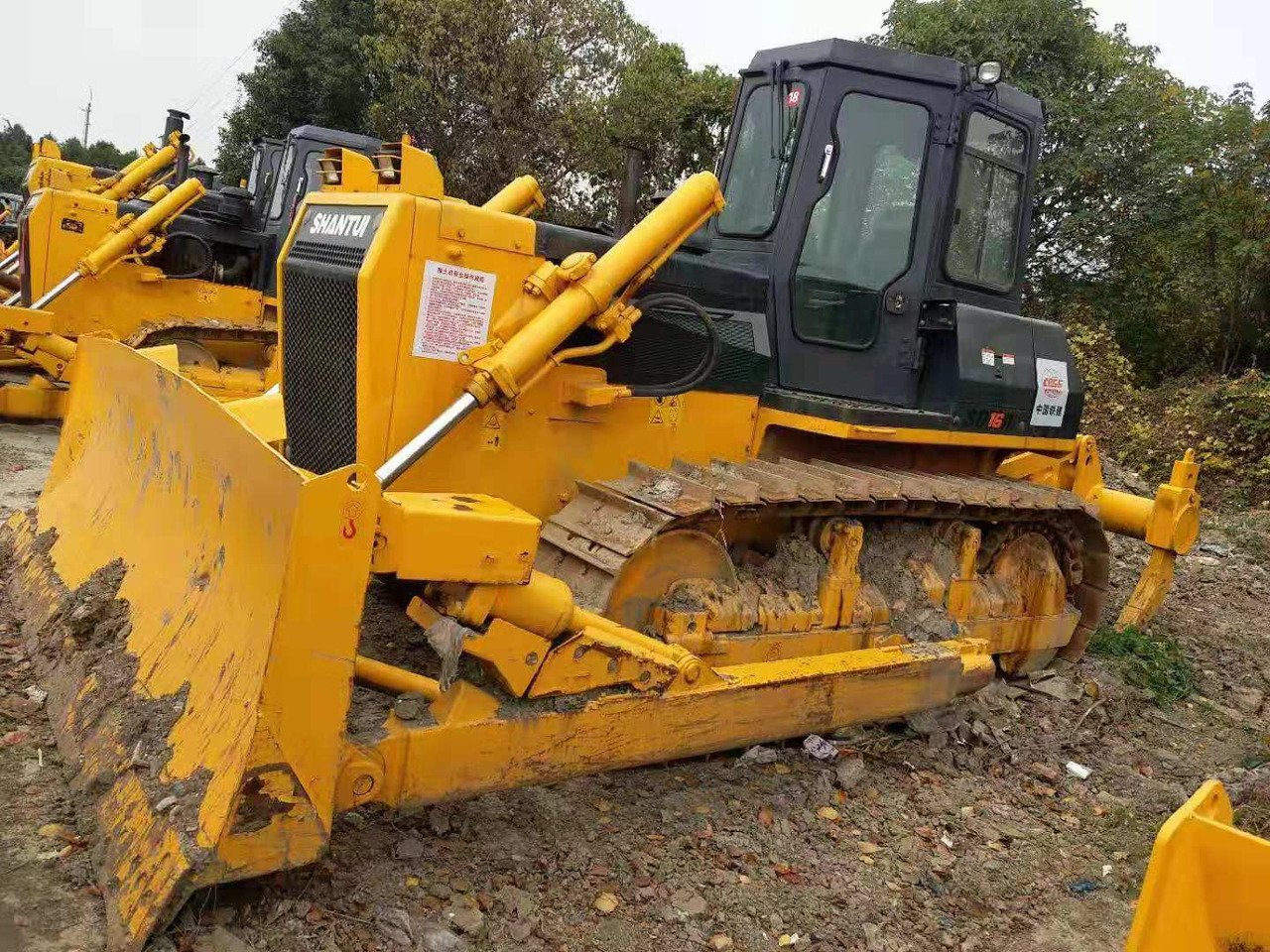 SHANTUI SD16 - Bulldozer: picture 2 SHANTUI SD16 - Bulldozer: picture 2