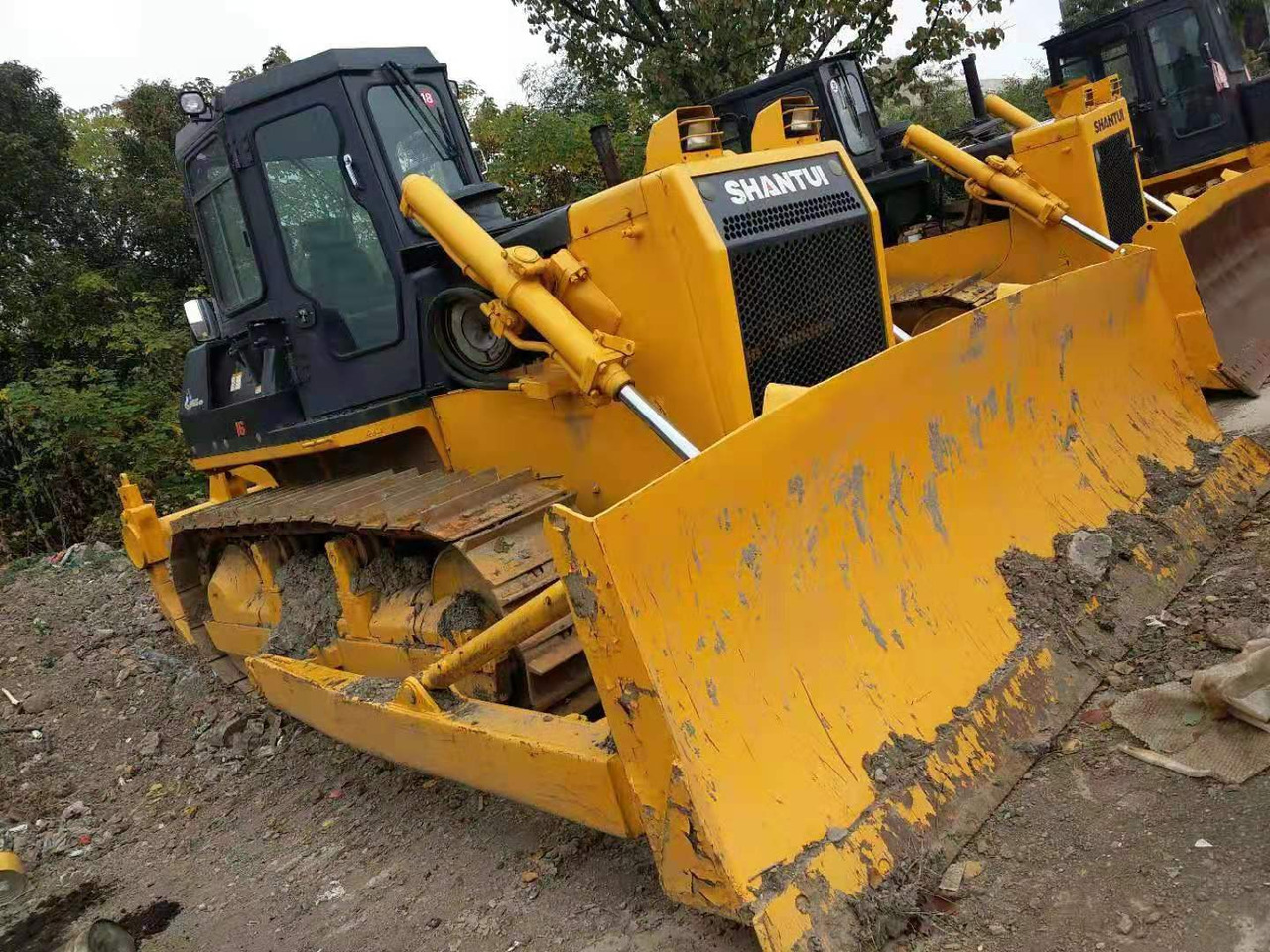 SHANTUI SD16 - Bulldozer: picture 1 SHANTUI SD16 - Bulldozer: picture 1
