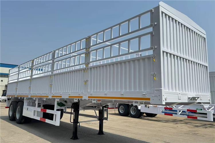TITAN 2 Axle Fence Semi Trailer with Bogie Suspension for Sale In Nigeria - Livestock semi-trailer: picture 1 TITAN 2 Axle Fence Semi Trailer with Bogie Suspension for Sale In Nigeria - Livestock semi-trailer: picture 1