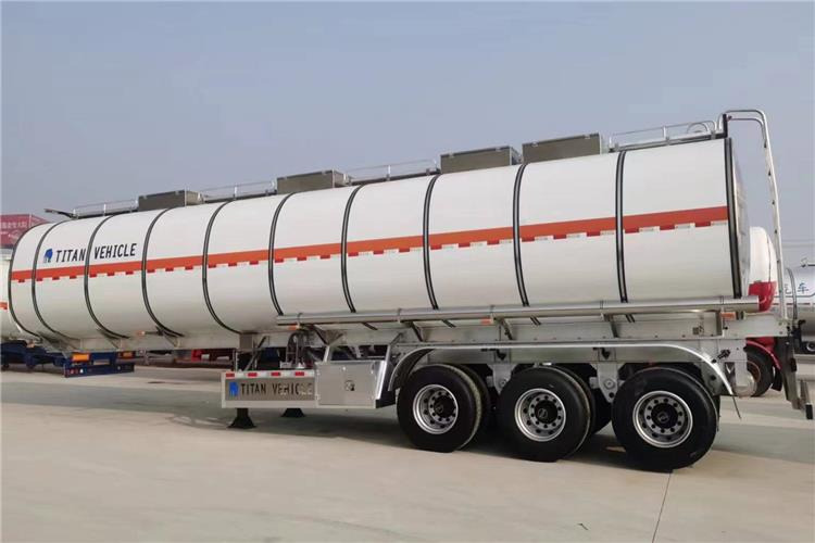 TITAN 42000 L Aluminum Tanker Trailer for Sale In Costa Rica - Tank semi-trailer: picture 4 TITAN 42000 L Aluminum Tanker Trailer for Sale In Costa Rica - Tank semi-trailer: picture 4