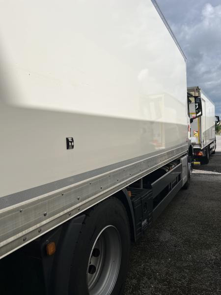 MAN TGS 18.360 - Box truck: picture 2 MAN TGS 18.360 - Box truck: picture 2