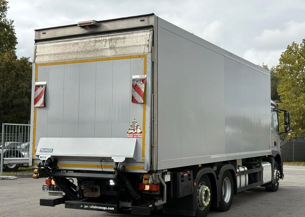 Mercedes-Benz Actros 2543 6x2 chłodnia izoterma 18 palet oś skrętna - Refrigerator truck: picture 5 Mercedes-Benz Actros 2543 6x2 chłodnia izoterma 18 palet oś skrętna - Refrigerator truck: picture 5
