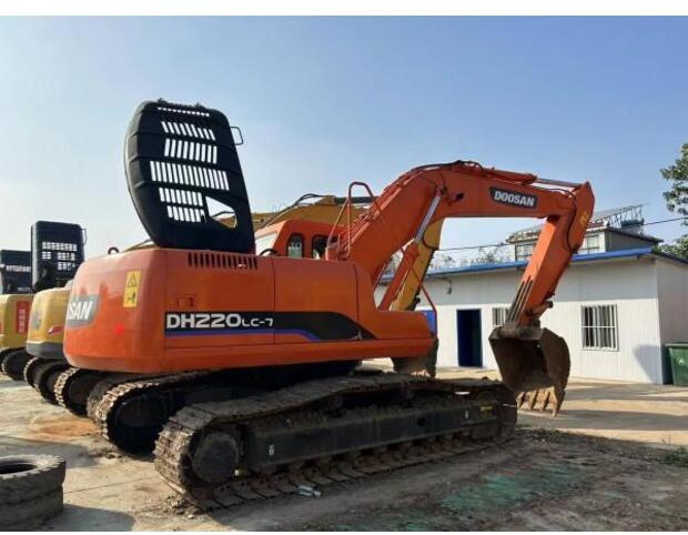 2019 Doosan DH220-7 - Crawler excavator: picture 1 2019 Doosan DH220-7 - Crawler excavator: picture 1
