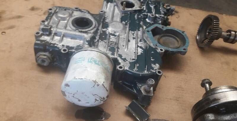 Kubota V1200 dekiel silnika - Engine for Truck: picture 3 Kubota V1200 dekiel silnika - Engine for Truck: picture 3