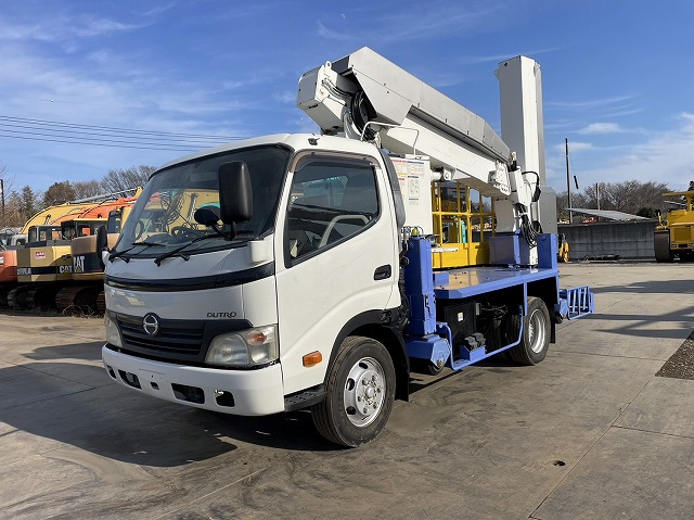 TADANO BT-110-1 - Truck mounted aerial platform: picture 1 TADANO BT-110-1 - Truck mounted aerial platform: picture 1