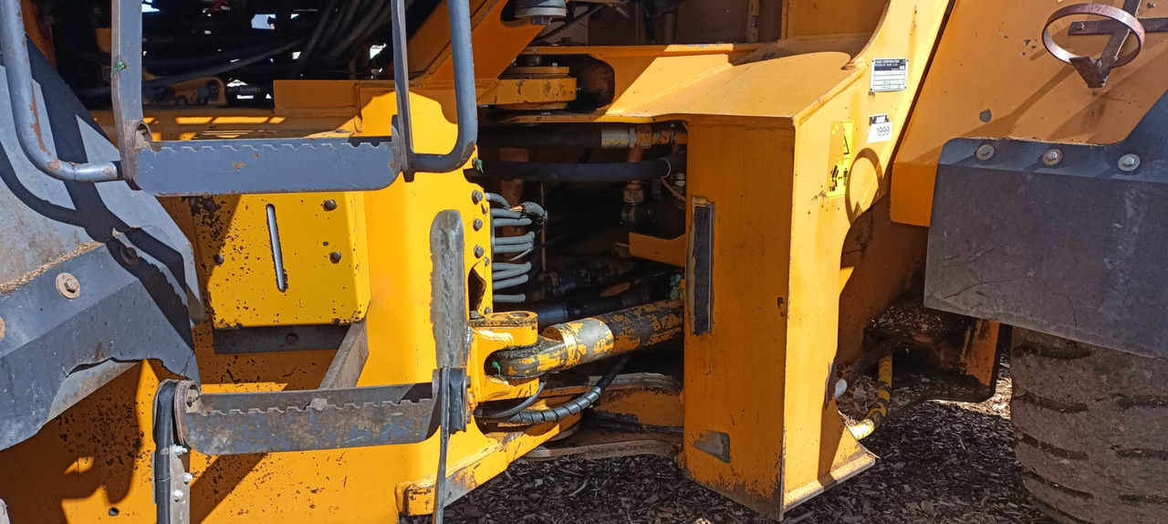 Wheel loader CASAE 812C: picture 7 Wheel loader CASAE 812C: picture 7