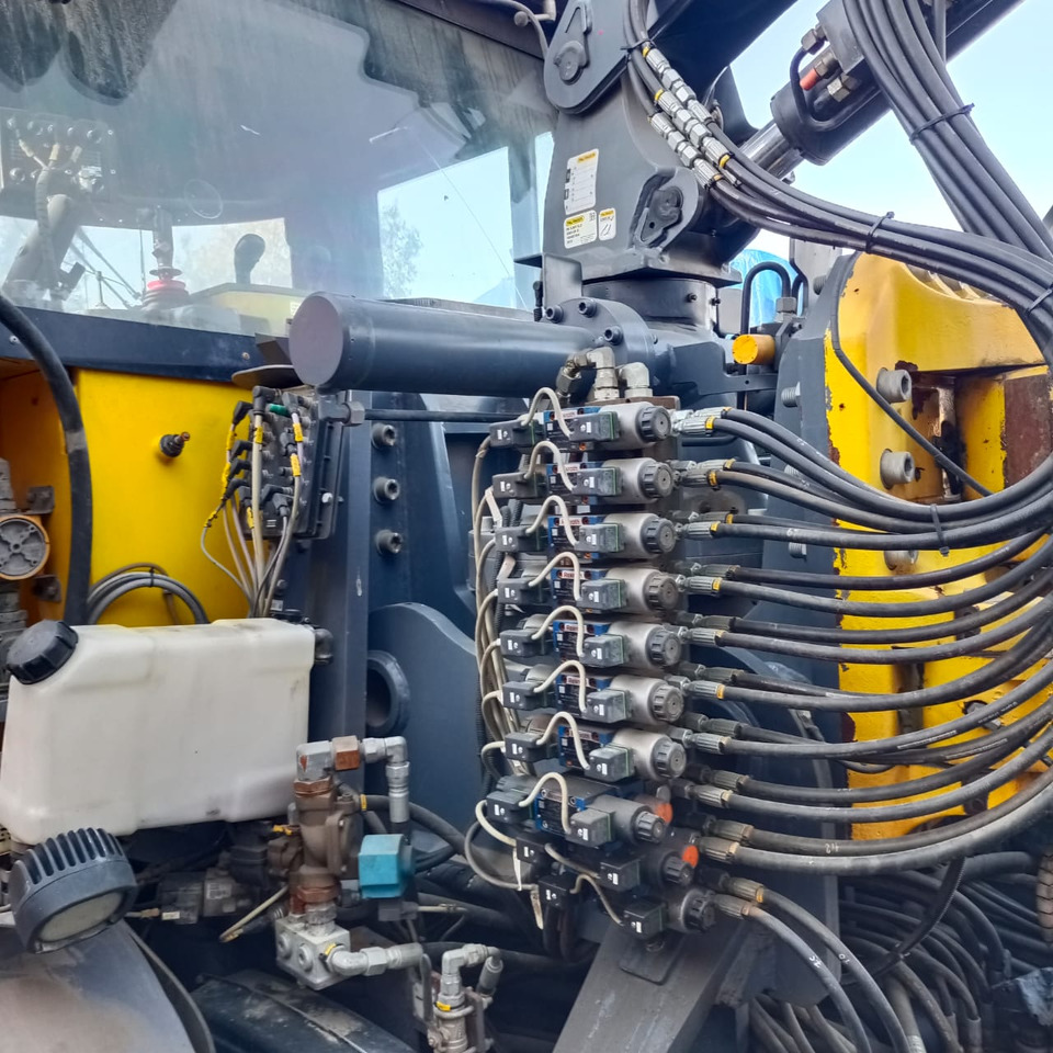 EPIROC BOLTEC S - Mining machinery: picture 3 EPIROC BOLTEC S - Mining machinery: picture 3