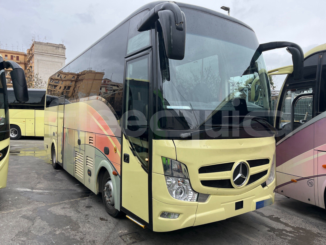 Mercedes-Benz Atego - Coach: picture 1 Mercedes-Benz Atego - Coach: picture 1