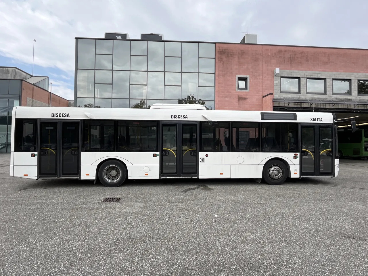 City bus Solaris Urbino: picture 10
