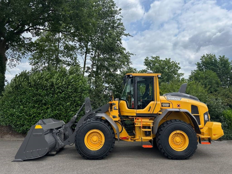 Volvo L 90 H - Wheel loader: picture 2 Volvo L 90 H - Wheel loader: picture 2