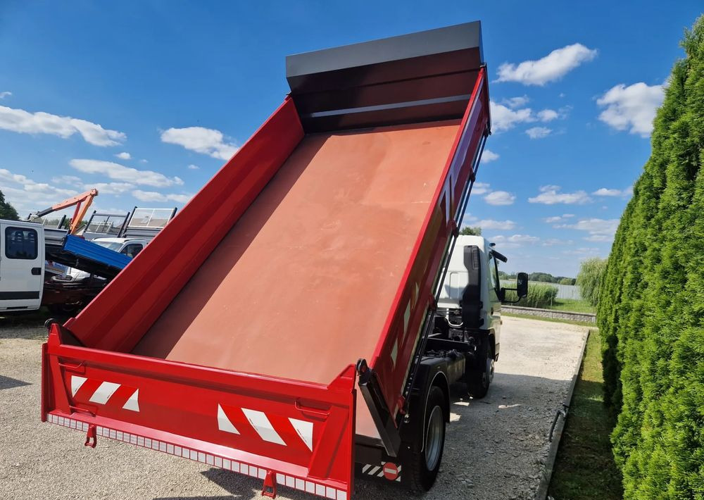 Mitsubishi Canter 7c15 3.0 150KM - Tipper van: picture 4 Mitsubishi Canter 7c15 3.0 150KM - Tipper van: picture 4