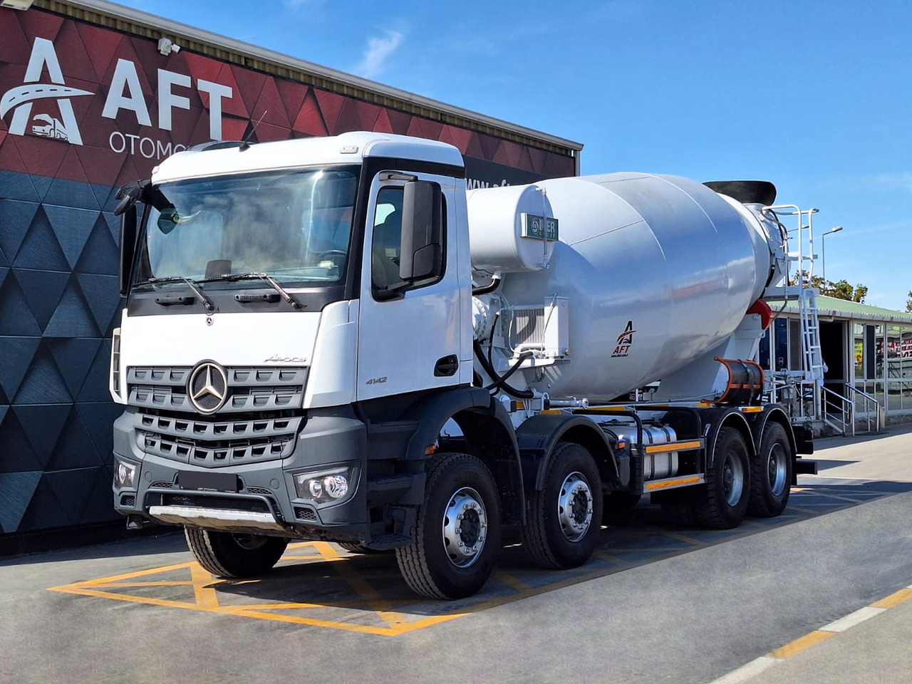 MERCEDES-BENZ AROCS 4142 - Concrete mixer: picture 1 MERCEDES-BENZ AROCS 4142 - Concrete mixer: picture 1