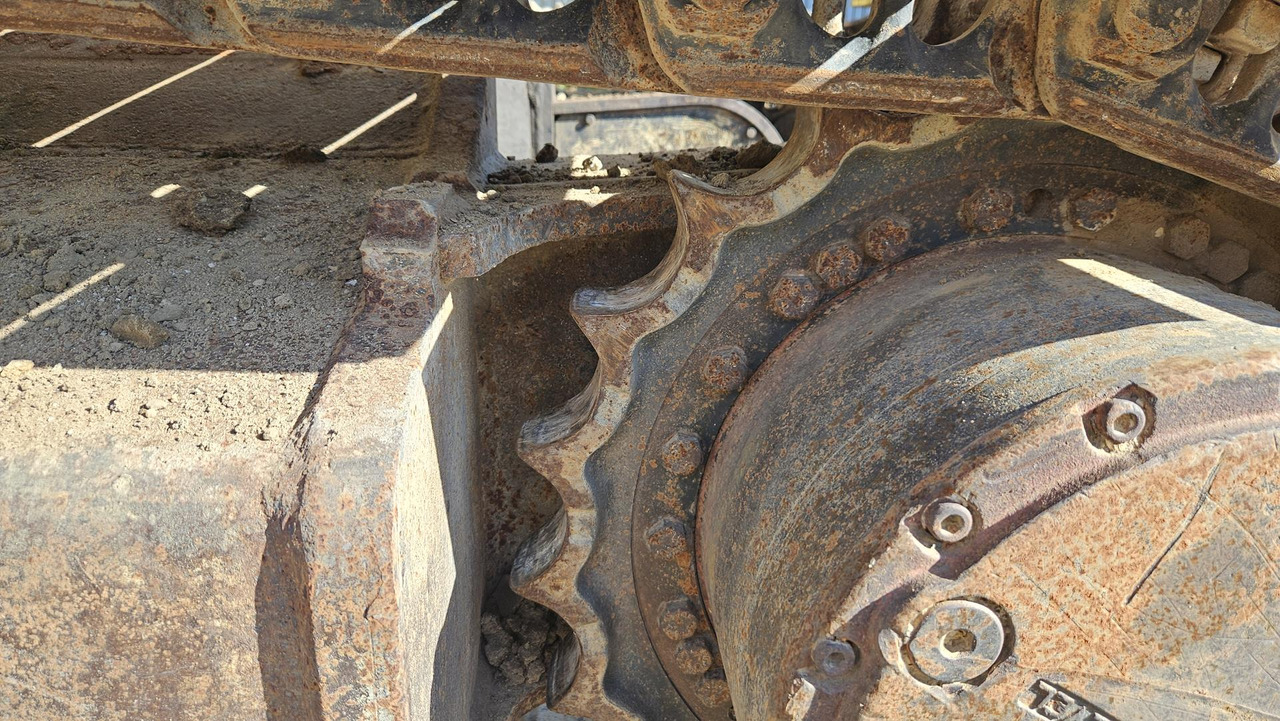 Crawler excavator NEW HOLLAND E 245 B: picture 12 Crawler excavator NEW HOLLAND E 245 B: picture 12