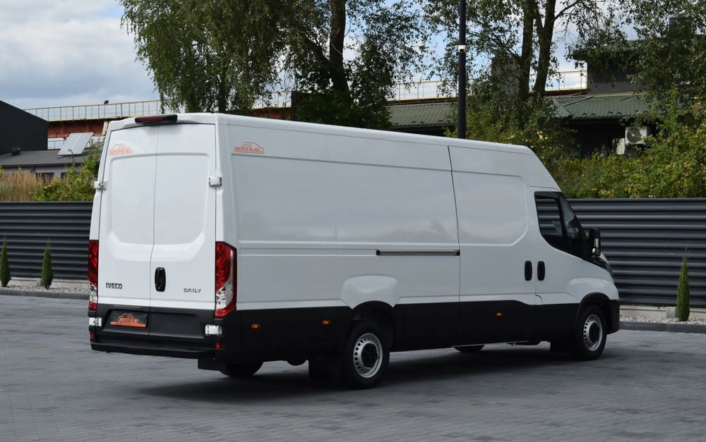 Iveco DAILY MAXI 35S16 / 2.3 - 160 KM / AUTOMAT HI-MATIC / NOWY MODEL / 3 OSOBY / DOSTAWCZE / BLASZAK / KLIMA / 2023 / SERWISOWANY / SPROWADZONY Z NIEMIEC - Panel van: picture 5 Iveco DAILY MAXI 35S16 / 2.3 - 160 KM / AUTOMAT HI-MATIC / NOWY MODEL / 3 OSOBY / DOSTAWCZE / BLASZAK / KLIMA / 2023 / SERWISOWANY / SPROWADZONY Z NIEMIEC - Panel van: picture 5