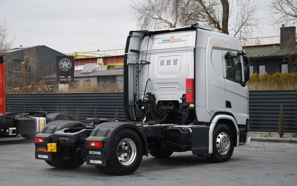 Scania R450 / HYDRAULIKA / RETARDER / ACC / KLIMA / FULL LEDY / ALUFELGI / SERWISOWANA / SPROWADZONA - Tractor unit: picture 5 Scania R450 / HYDRAULIKA / RETARDER / ACC / KLIMA / FULL LEDY / ALUFELGI / SERWISOWANA / SPROWADZONA - Tractor unit: picture 5