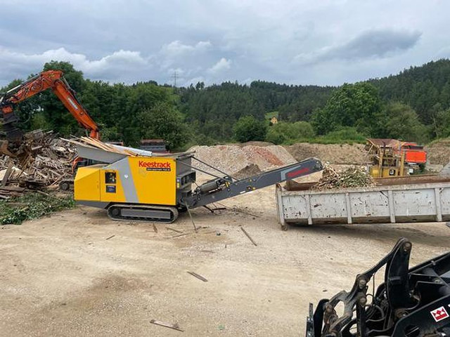 Keestrack P3 - Industrial waste shredder: picture 2 Keestrack P3 - Industrial waste shredder: picture 2