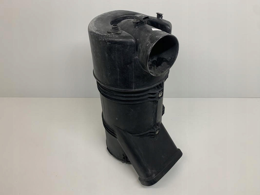 FILTR POWIETRZA OBUDOWA FILTRA MAN TGS TGX TGA - Air filter for Truck: picture 1 FILTR POWIETRZA OBUDOWA FILTRA MAN TGS TGX TGA - Air filter for Truck: picture 1