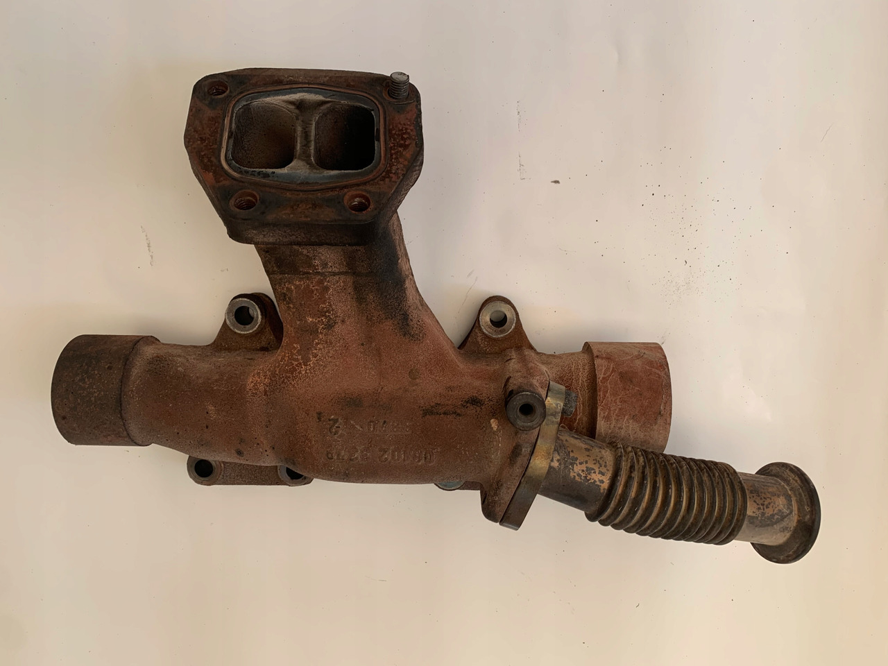 KOLEKTOR WYDECHOWY MAN TGX TGS D2676 LF26 EURO 6 - Engine and parts for Truck: picture 2 KOLEKTOR WYDECHOWY MAN TGX TGS D2676 LF26 EURO 6 - Engine and parts for Truck: picture 2