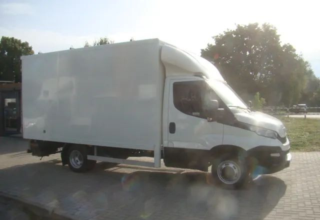 Iveco DAILY 40 C 15 3.0TDI 3.5T DMC WINDA 1000KG1000KG - Box van: picture 5 Iveco DAILY 40 C 15 3.0TDI 3.5T DMC WINDA 1000KG1000KG - Box van: picture 5