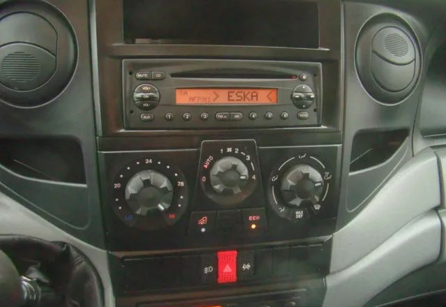 Lease a  Iveco DAILY 40 C 18 3.0TDI WINDA Iveco DAILY 40 C 18 3.0TDI WINDA: picture 19