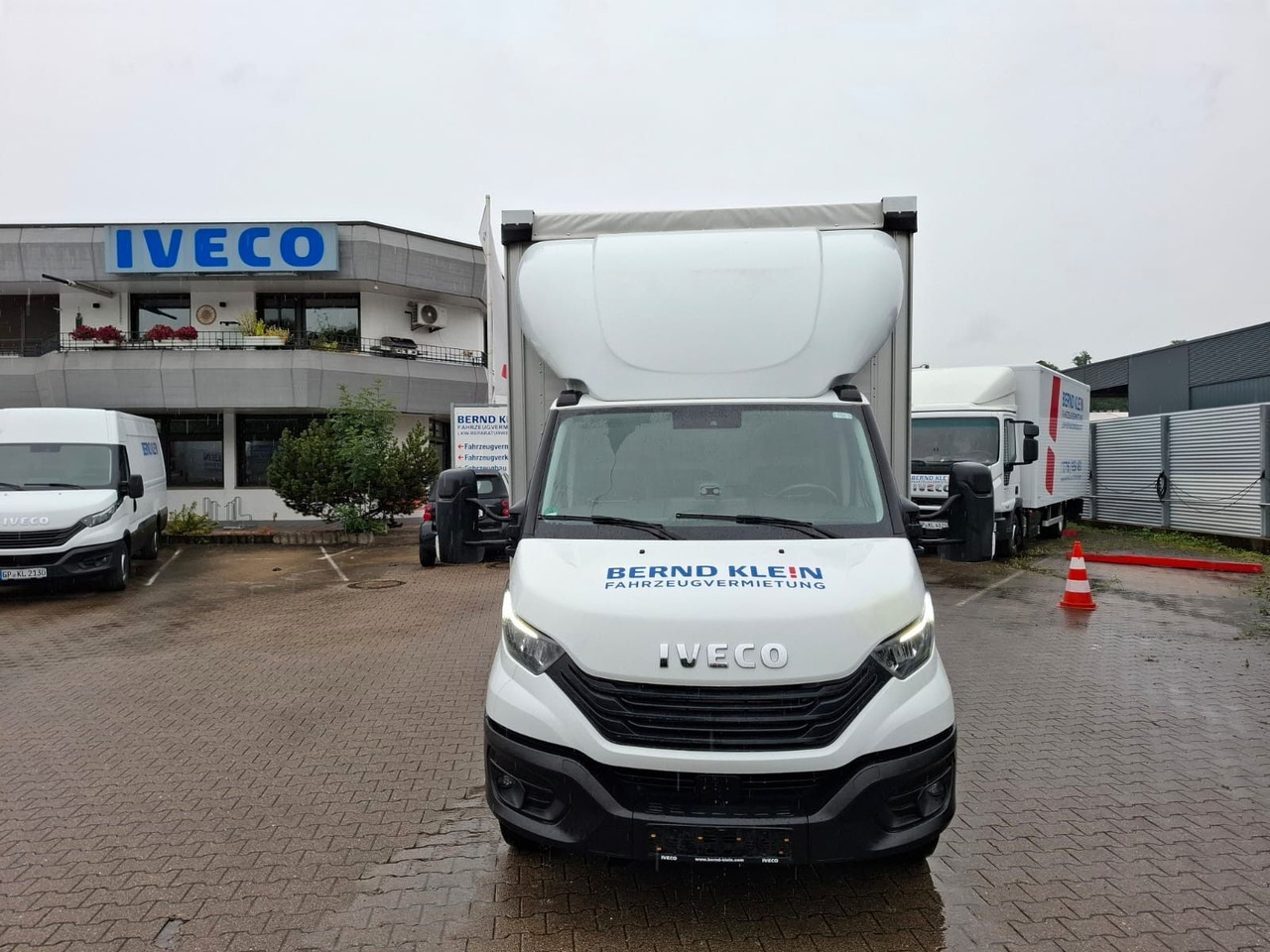 Iveco 72-210A8/P, Klima, Luft, HiMatik, LBW, RFK, - Curtain side van: picture 2 Iveco 72-210A8/P, Klima, Luft, HiMatik, LBW, RFK, - Curtain side van: picture 2