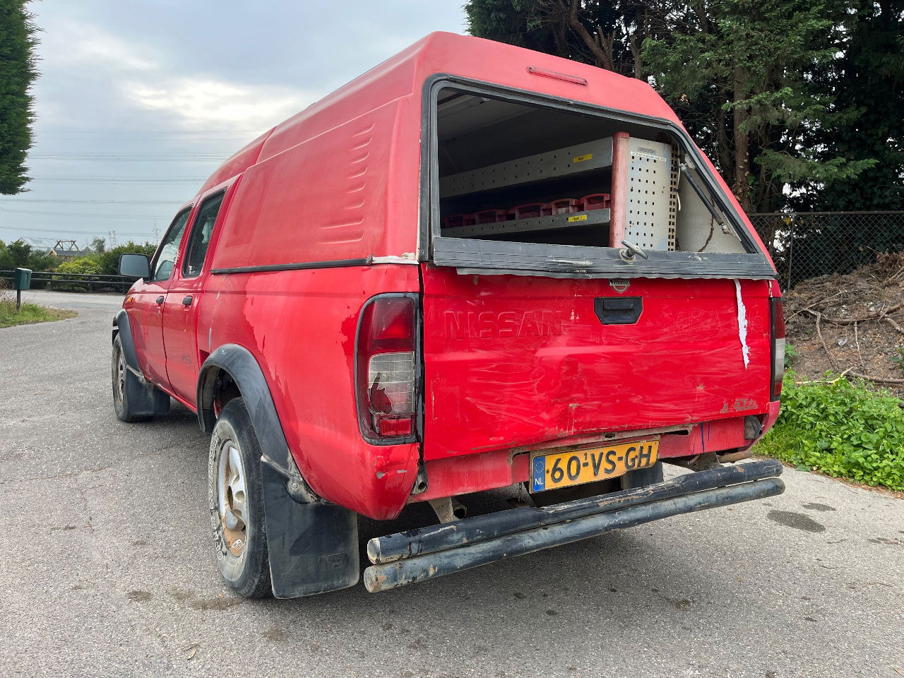 Nissan 4x4 - Pickup truck: picture 2 Nissan 4x4 - Pickup truck: picture 2