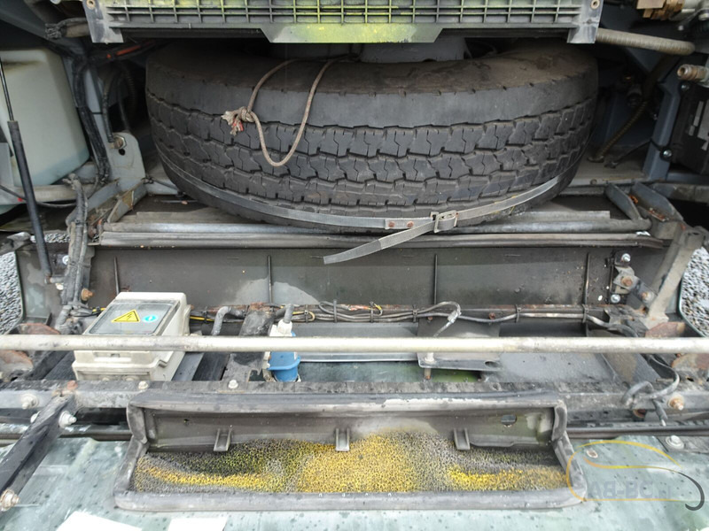 Mercedes-Benz Integro 49 Seats EURO 5 - Suburban bus: picture 4 Mercedes-Benz Integro 49 Seats EURO 5 - Suburban bus: picture 4