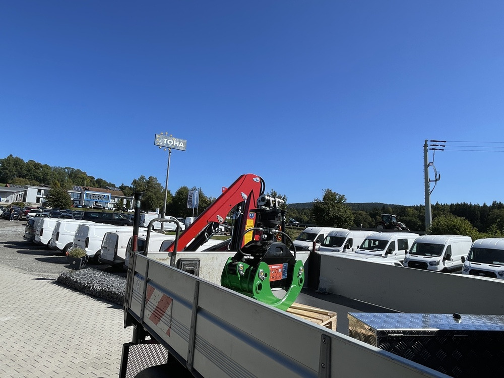 Unimog U318 - UHN mit Ladekran und Forstgreifer , Traumzustand - Crane truck: picture 3 Unimog U318 - UHN mit Ladekran und Forstgreifer , Traumzustand - Crane truck: picture 3