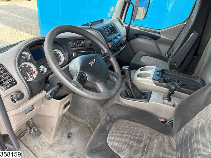 DAF LF55 250 EURO 5, Manual, Dhollandia - Box truck: picture 5 DAF LF55 250 EURO 5, Manual, Dhollandia - Box truck: picture 5