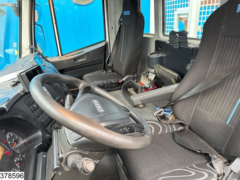 Dropside/ Flatbed truck, Crane truck Iveco Trakker 360 6X4, EURO 6, Palfinger, Remote, Steel suspension: picture 9