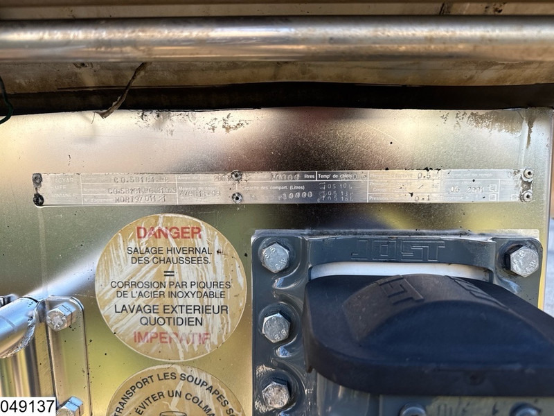 Tank semi-trailer Magyar Bitum 30.000 liter, 1 Comp: picture 9