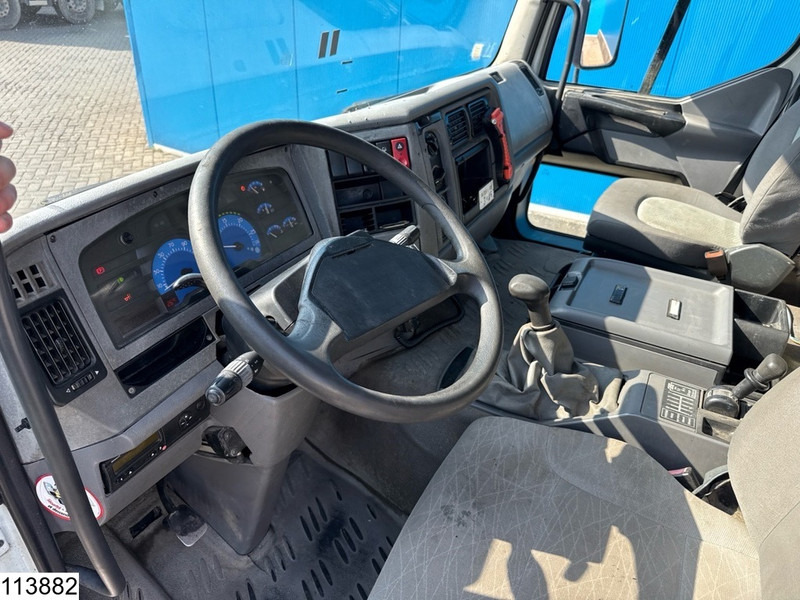 Renault Premium 270 17573 Liter, LPG GPL, Gastank - Tank truck: picture 5 Renault Premium 270 17573 Liter, LPG GPL, Gastank - Tank truck: picture 5