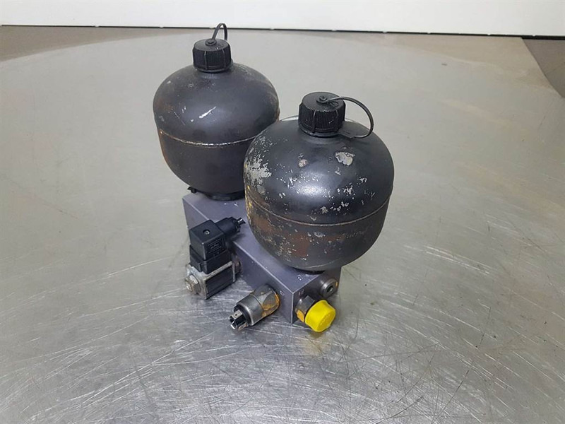 Ahlmann AZ150E-4197981A/4101299A-Stabilising module - Hydraulics for Construction machinery: picture 2 Ahlmann AZ150E-4197981A/4101299A-Stabilising module - Hydraulics for Construction machinery: picture 2
