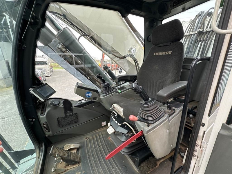 Waste/ Industry handler for transportation of garbage Liebherr LH 40 M Litronic Material Handler: picture 18 Waste/ Industry handler for transportation of garbage Liebherr LH 40 M Litronic Material Handler: picture 18