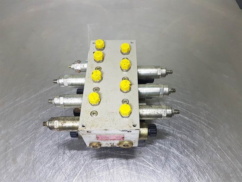 Parker D1FBE01HC0NMW011X944 - Valve/Ventile/Ventiel - Hydraulics for Construction machinery: picture 4 Parker D1FBE01HC0NMW011X944 - Valve/Ventile/Ventiel - Hydraulics for Construction machinery: picture 4