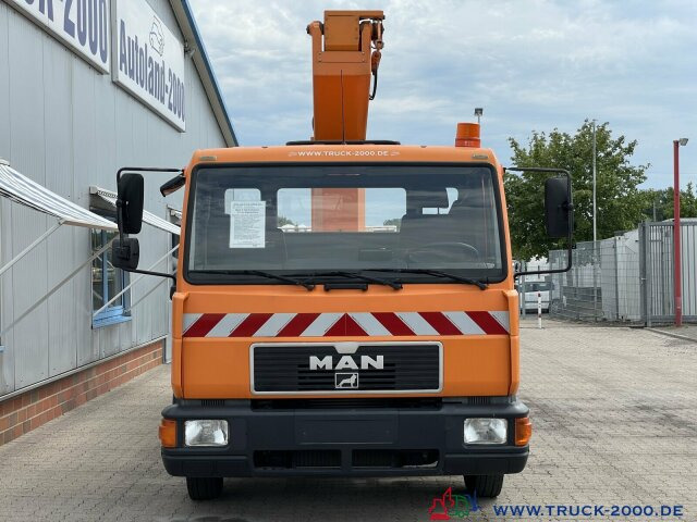 MAN 8.163 Ruthmann 17.3 m Arbeitshöhe 10 m seitlich - Truck mounted aerial platform: picture 3 MAN 8.163 Ruthmann 17.3 m Arbeitshöhe 10 m seitlich - Truck mounted aerial platform: picture 3