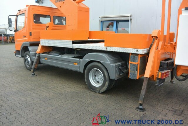Ruthmann Mercedes Atego 815 T170 17m seitl. Auslage 12m - Truck mounted aerial platform: picture 5 Ruthmann Mercedes Atego 815 T170 17m seitl. Auslage 12m - Truck mounted aerial platform: picture 5