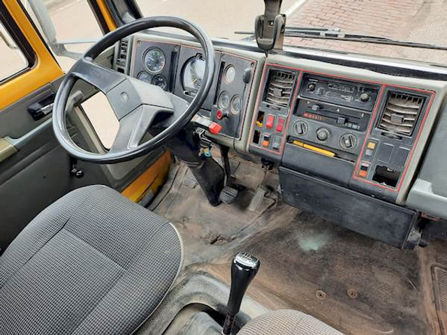 Ford CARGO 1213 - Tipper: picture 3 Ford CARGO 1213 - Tipper: picture 3