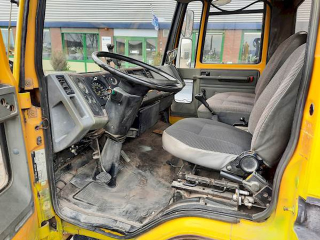 Ford CARGO 1213 - Tipper: picture 4 Ford CARGO 1213 - Tipper: picture 4