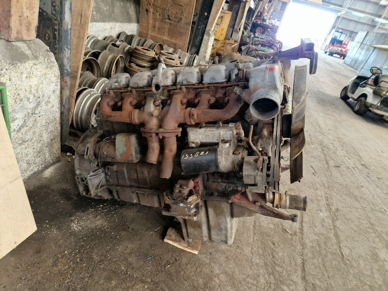 MAN D2566 M - Engine: picture 2 MAN D2566 M - Engine: picture 2