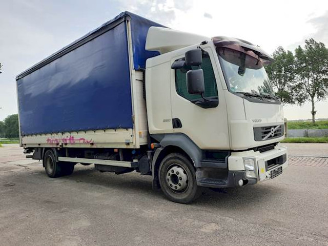 Volvo FL 280 - Box truck: picture 2 Volvo FL 280 - Box truck: picture 2